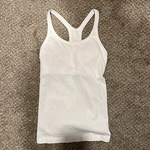 Lulu workout top